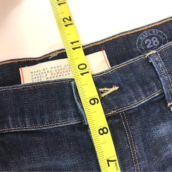 MARC BY MARC JACOBS Denim slouchy distressed shorts! - Picture 13 of 14